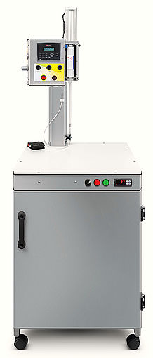 Opal - Halbautomatische Doming-Maschine mit Ofen Opal - Halbautomatische Doming-Maschine mit Ofen