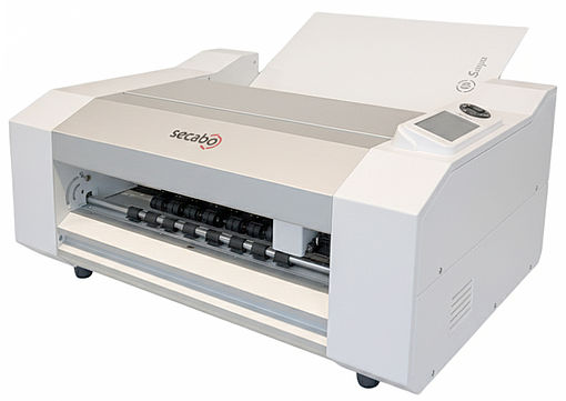 Secabo SC30 II – Automatischer Bogen-Schneideplotter