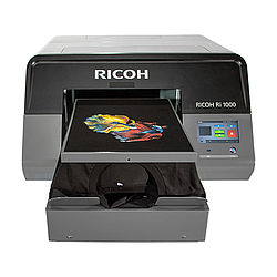 Ricoh Ri 1000 stampa diretta su T-Shirt e tessuti